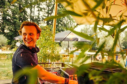 Good Mood - Summer bar