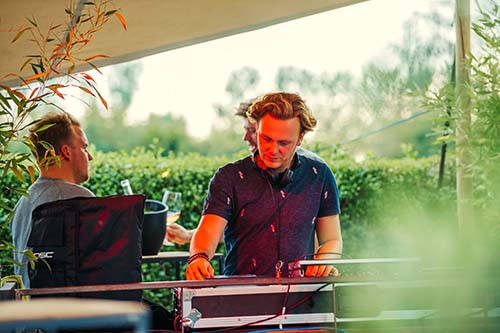 Good Mood - Summer bar